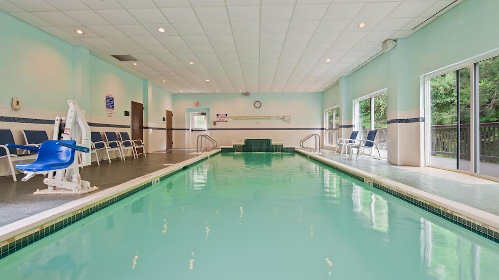 Best Western Plus Brunswick Bath Exterior photo