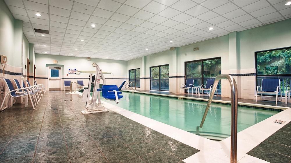 Best Western Plus Brunswick Bath Exterior photo